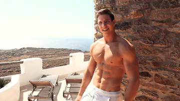 Muscular nude guys jerking off and cums