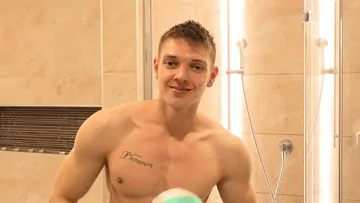 Cute stud with a nice penis