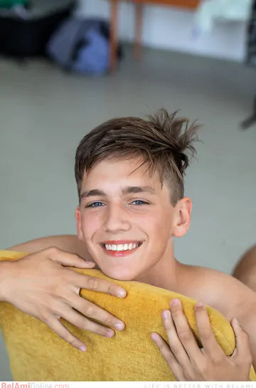 Cute nude gay boy Freddy McQueen