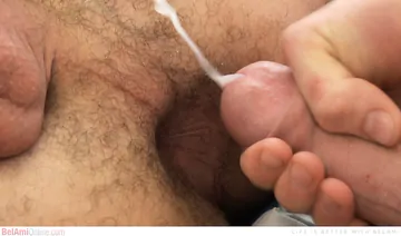 Euro boys in a threesome