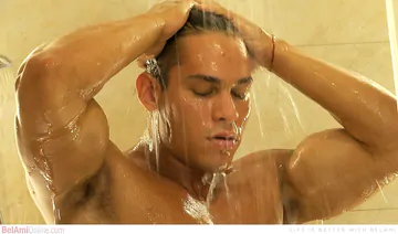 Tanned hunk fucking ass