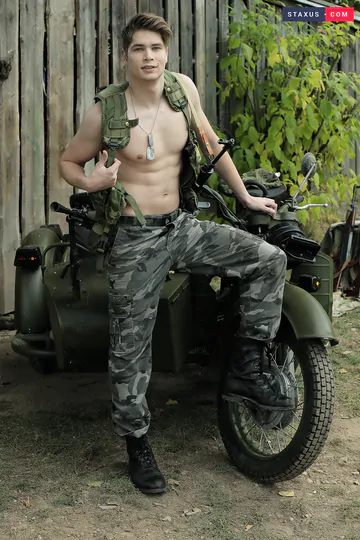 Sexy military boys making porn