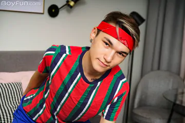 Bandana boy wanking his cock