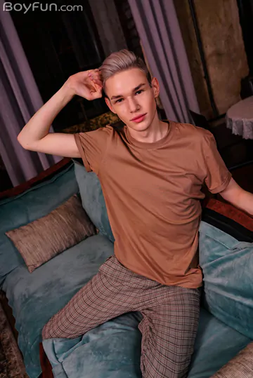 Beautiful boy jerking off and cums