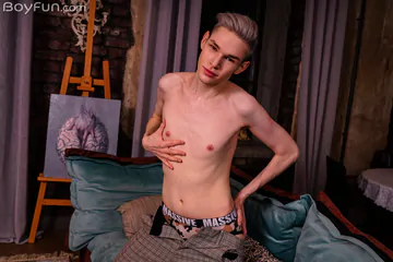 Beautiful boy jerking off and cums