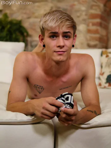 Hot guy with a smooth cock and ass