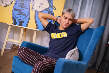Twink with a pretty big dick