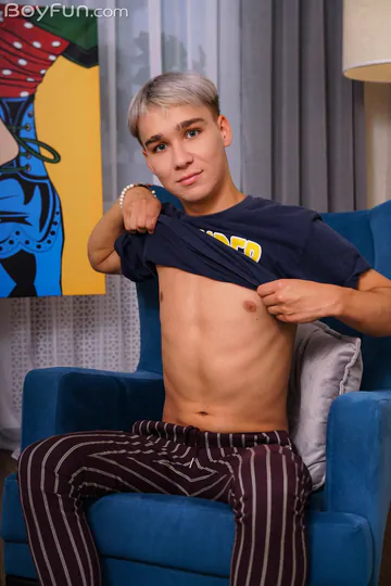 Twink with a pretty big dick