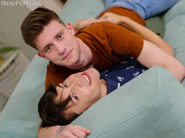 Hot guy fucking a boy