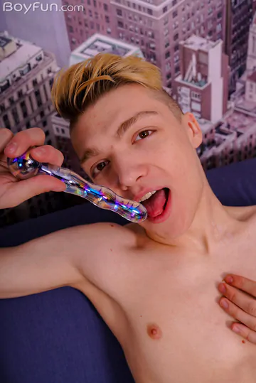 Sexy boy jerking off his shaved cock