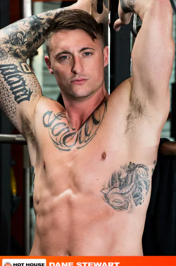 Gay porn stars fucking in the gym