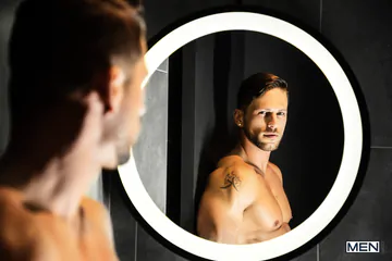 Guy getting his hairy ass fucked