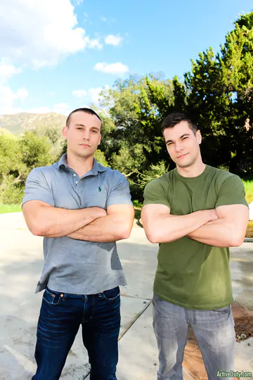 Fit guy bareback fucking ass