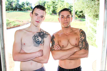 Sexy twink getting cummed on