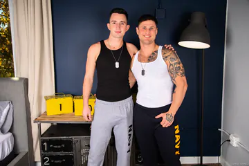 Guys on base sucking and fucking