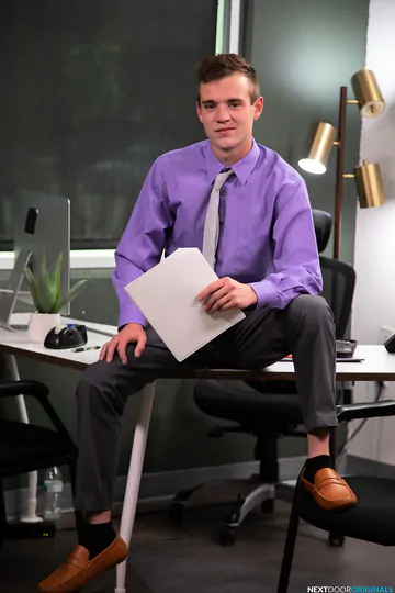 Horny gays fucking in the office