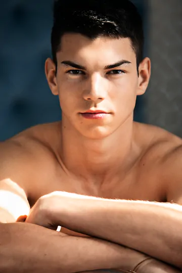 Sexy Bart Cuban getting naked