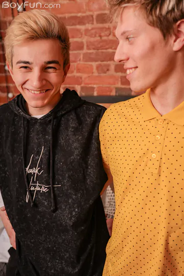 Blonde boys fucking and cumming