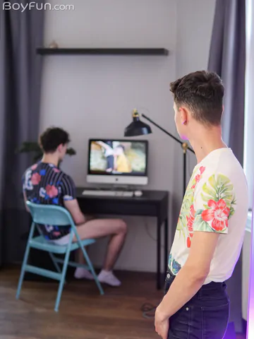 Horny guy fucking a cute twink