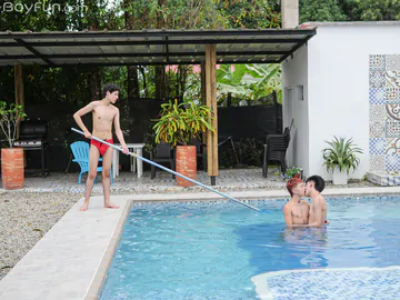 Latino boys making threesome porn