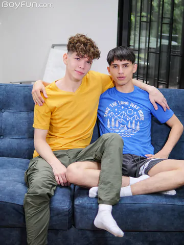 Boy with a thick dick getting banged