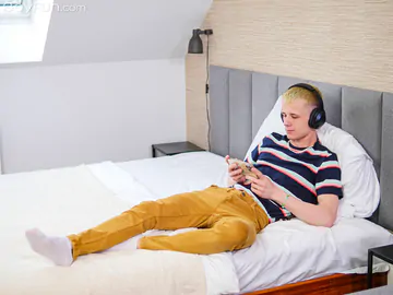 Boys with smooth shaved cocks fucking