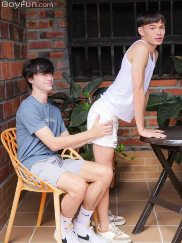 Boy with a huge dick fucking ass