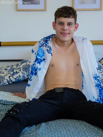 Photoshoot with cute Ollie Barn