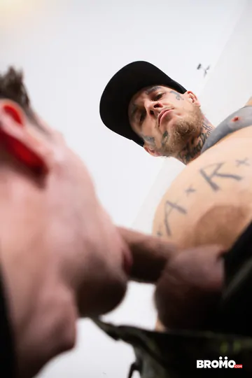 Some dude getting fucked by Bo Sinn