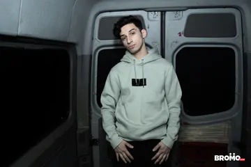 Guys in a van bareback fucking