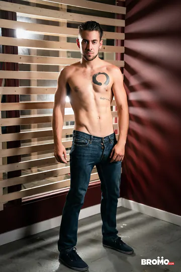 Kinky dude fucking Dante Colle