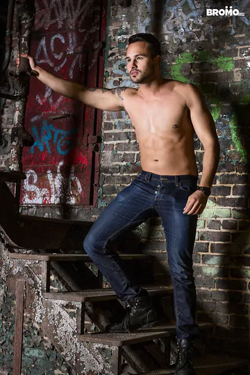 Hardcore porn with Bo Sinn