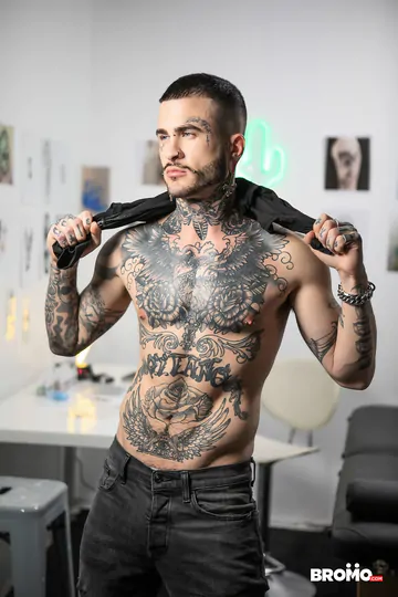 Ugly guy fucking sexy Lev Ivankov