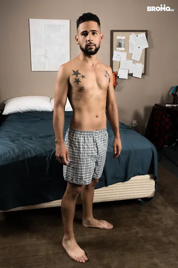 Brown guy fucking white ass