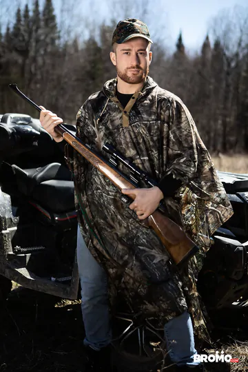 Men fucking on an ATV