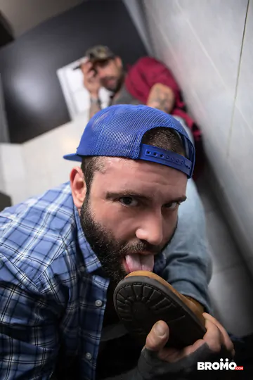 Truckers fucking in a restroom