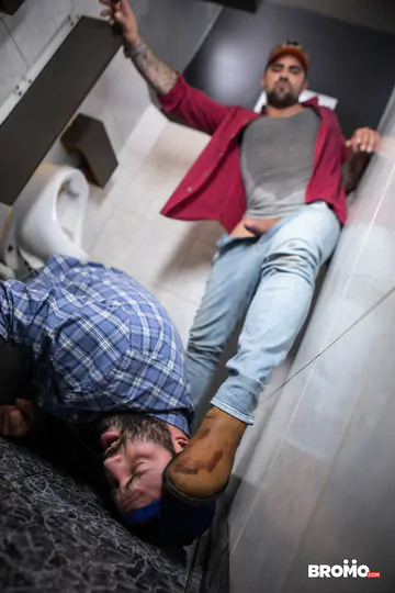 Truckers fucking in a restroom