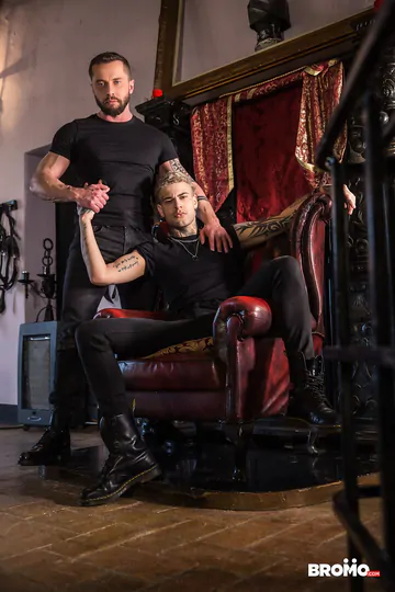 Sexy blonde tattooed guy fucking