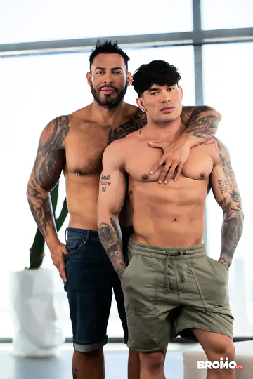 Muscular guys fucking and cumming