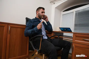 Guys in an empty office fucking