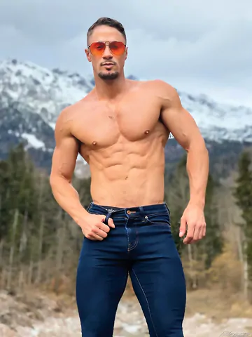 Cute Peter Annaud fucking Skyy Knox