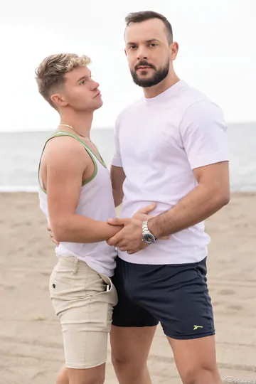 Dean Young getting very thick dick