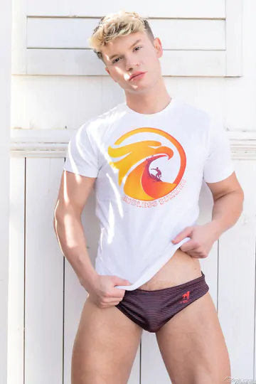 MrDeepVoice fucking Dean Young