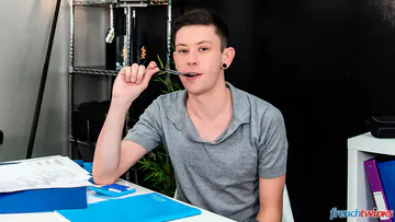 Sexy boy Enzo Lemercier fucking ass