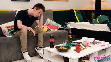 Twink porn with Enzo Lemercier