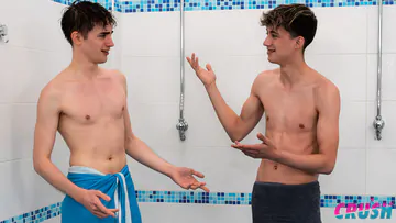 Cock sucking in the gym showers