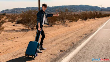 Gay boys fucking on a car