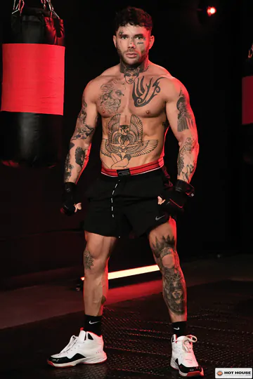 Tattooed muscular guys fucking