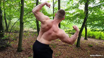 Hunk jerking off in the forest