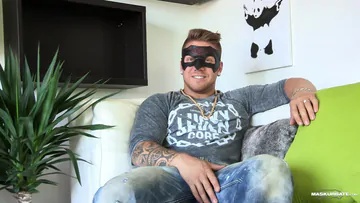 Guy with a pretty big cock